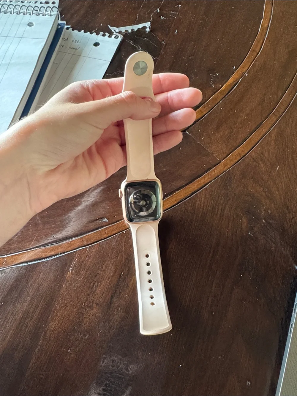 Apple Watch Model 5 in Rose Gold with Pink Sand Sport Band (40mm) with Charger